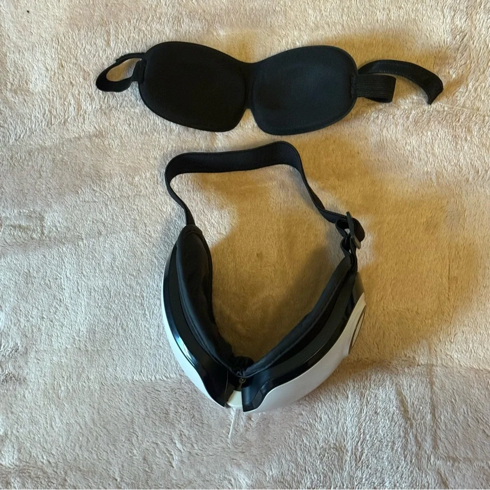 Black Air Pressure Eye Massager